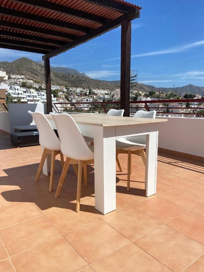 Panoramic Penthouse Apartment Нерха Екстериор снимка