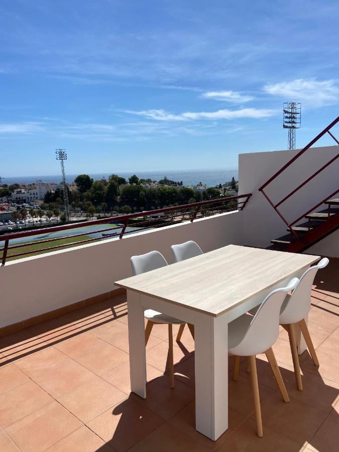 Panoramic Penthouse Apartment Нерха Екстериор снимка