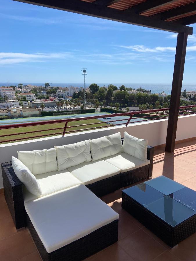 Panoramic Penthouse Apartment Нерха Екстериор снимка